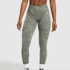 Gymshark Adapt Camo Seamless Leggings size XS